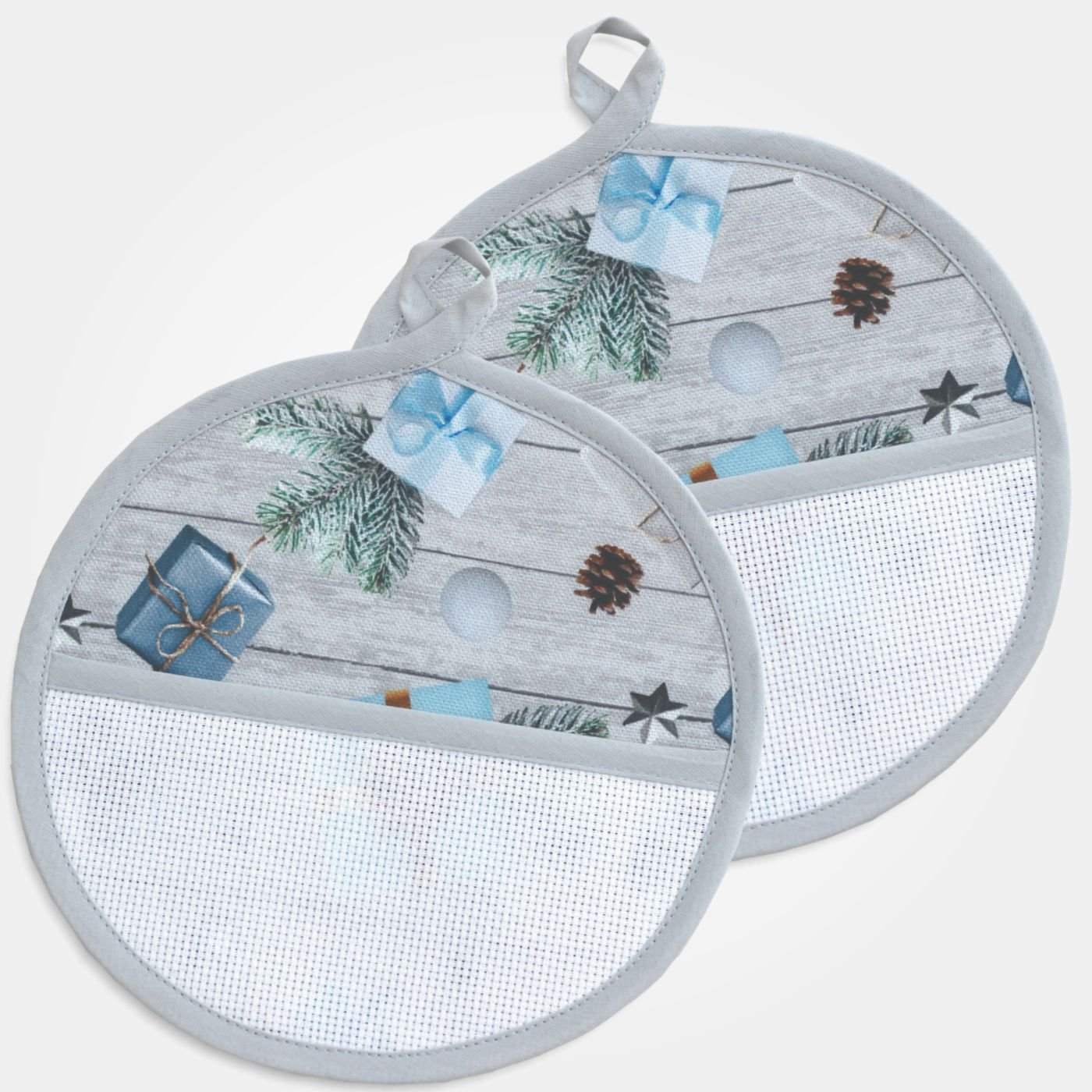 I Ricami del Cuore Guantoni e presine natalizie Set due presine –XPNA732.19 3 I Ricami del Cuore Guantoni e presine natalizie Set due presine –XPNA732.19 3