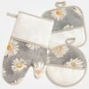 I Ricami del Cuore Cucina Set Guantone e Presine Margherite con tela Aida – XPCU85.20 7
