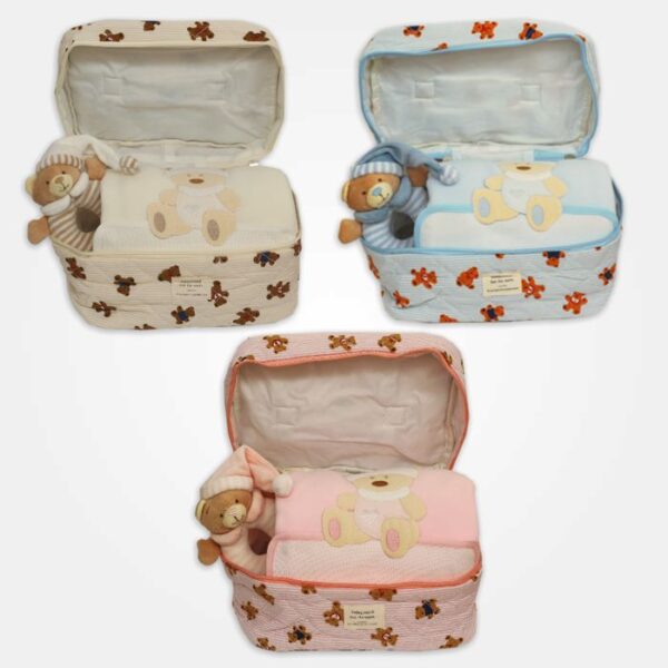 I Ricami del Cuore Coordinati Set Beauty + Copertina Culla + Sonaglio Orsetto – XPOG23