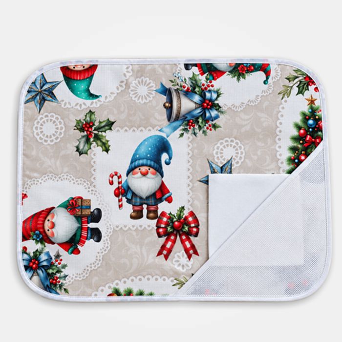 I Ricami del Cuore Linea Natale Tovaglietta Americana Gnomi – XPNA52.02 3 I Ricami del Cuore Linea Natale Tovaglietta Americana Gnomi – XPNA52.02 3