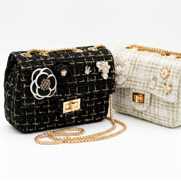 I Ricami del Cuore Borse e accessori Charms Borsa in tweed con decorazioni – XPOG1000 3