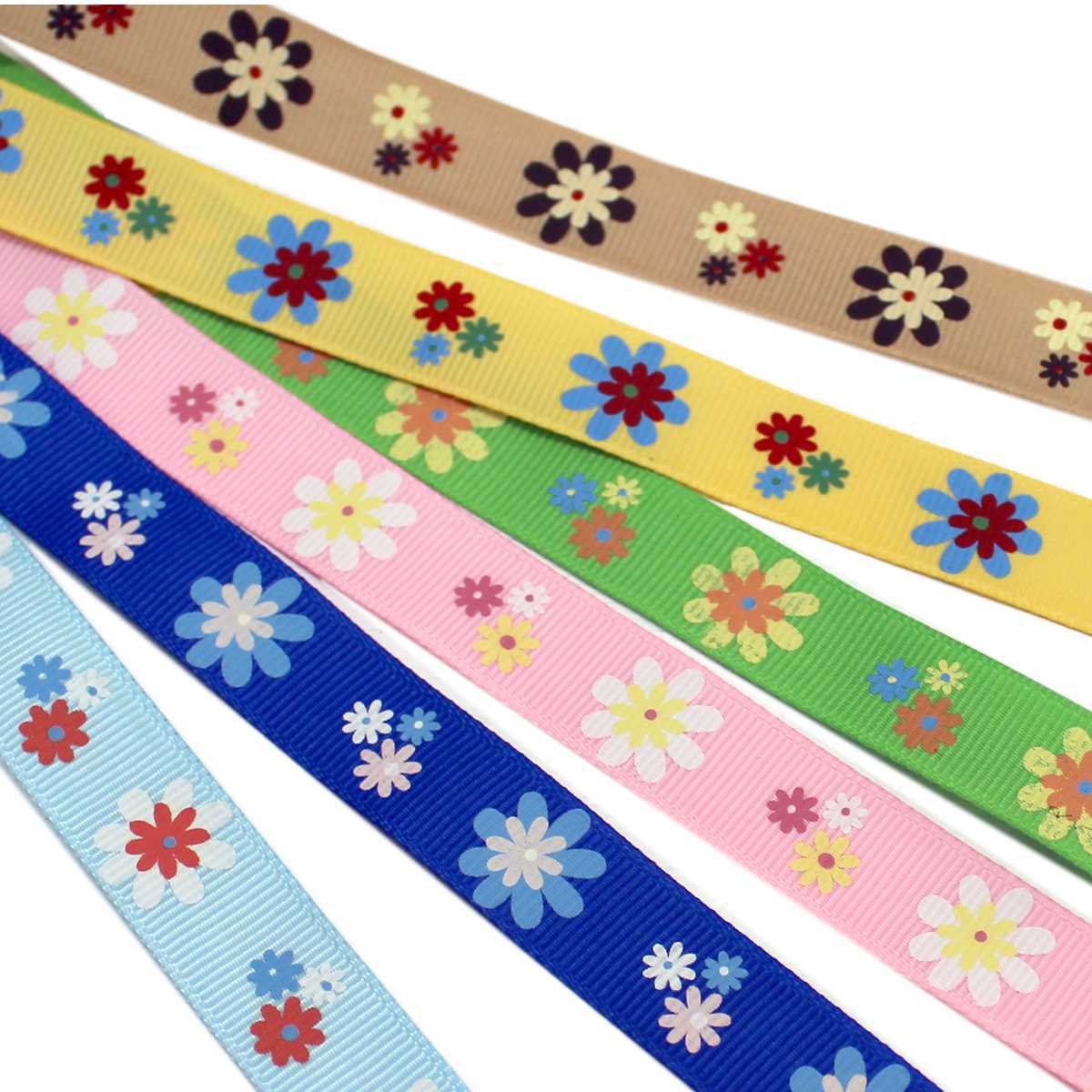 I Ricami del Cuore Linea Natale Nastri decorativi in box di cartone, 24 Rotoli da 3mt – ASPS7 6 I Ricami del Cuore Linea Natale Nastri decorativi in box di cartone, 24 Rotoli da 3mt – ASPS7 6