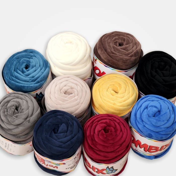 I Ricami del Cuore Fettucce per Borse Fettuccia Marshmallow/Chunky Velvet Bombix da 500gr – XPFT2840 4 I Ricami del Cuore Fettucce per Borse Fettuccia Marshmallow/Chunky Velvet Bombix da 500gr – XPFT2840 4